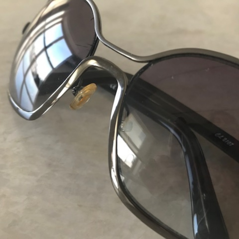 CHLOE Pewter Gradient Sunglasses CL 2107 C01 190 - Picture 3 of 8